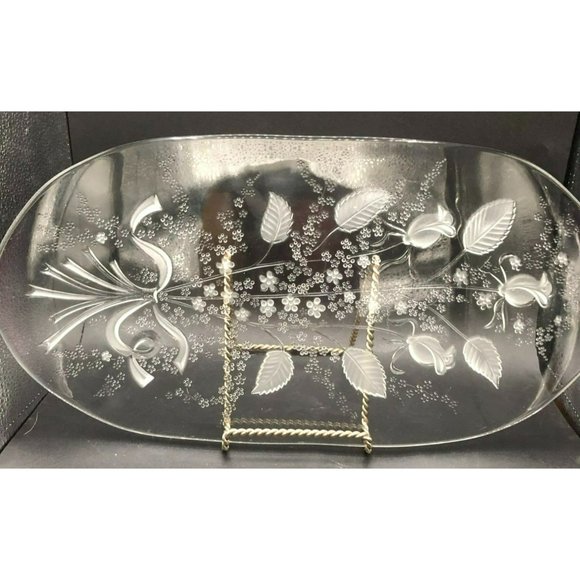 Fleur by WILLIAM FRASER Glass Oval Floral Bouquet Canape Tray - Picture 2 of 5